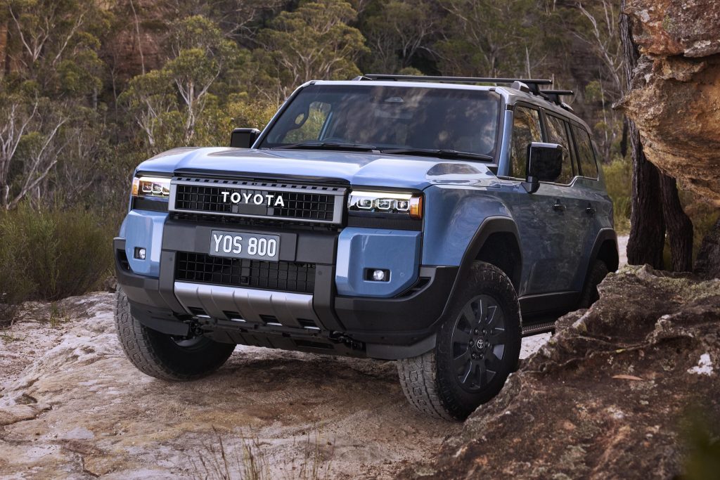 Toyota Prado interior leather seats luxury SUV Tbilisi